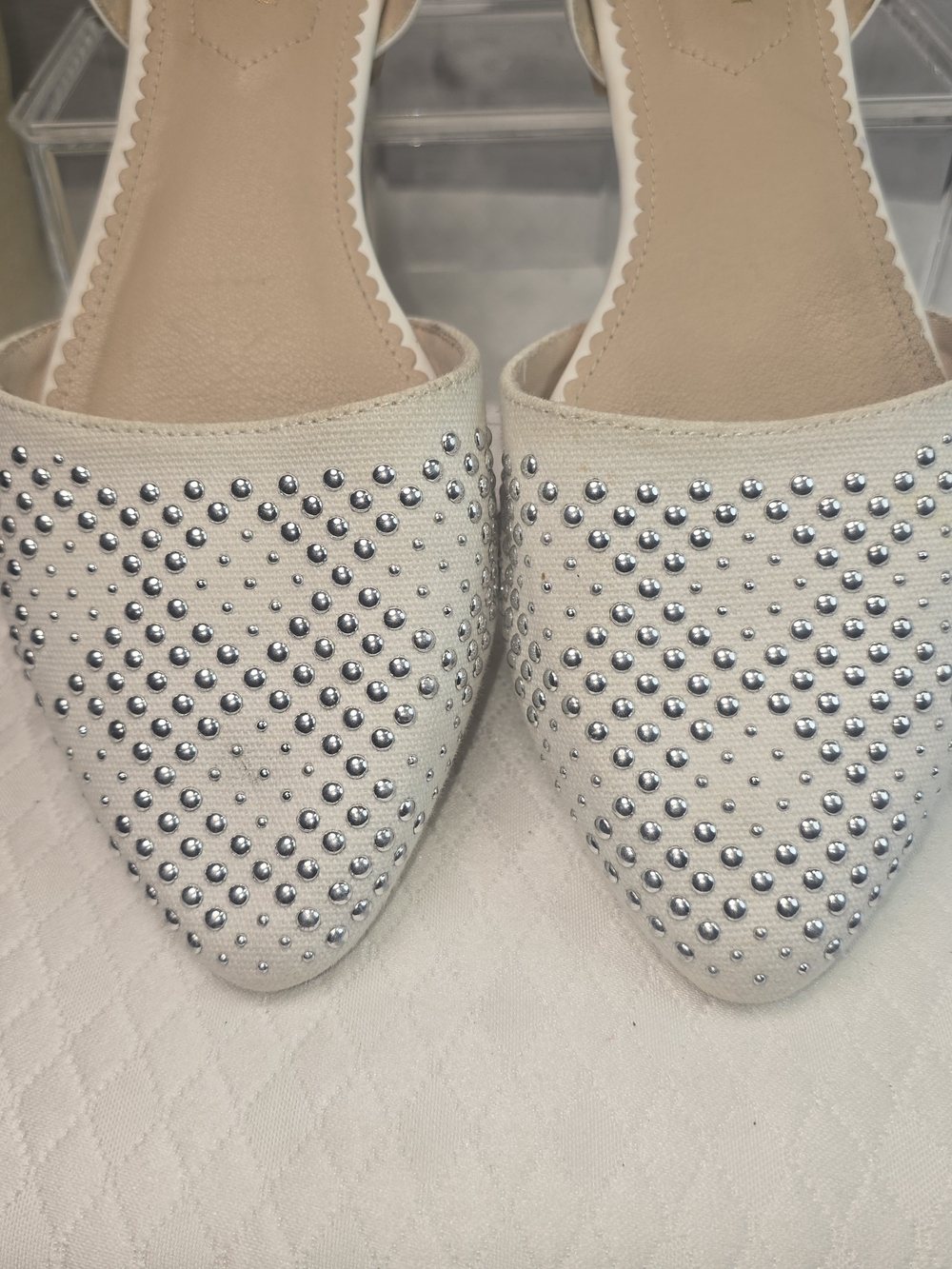 ISAAC MIZRAHI POINTED-TOE FLATS PERFORATED TOE OPEN SIDES SUMMER WOMENS 9.5 - Picture 7 of 9